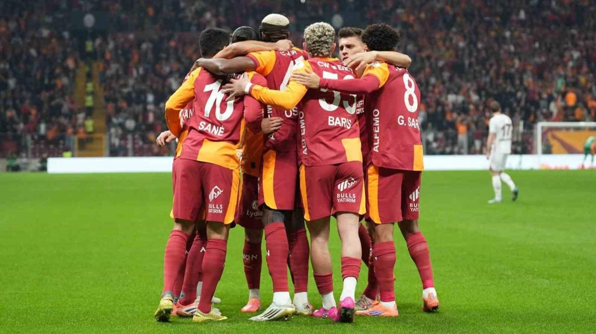 Galatasaray Fenerbah�e Be�ikta� foto�raflar� resimleri