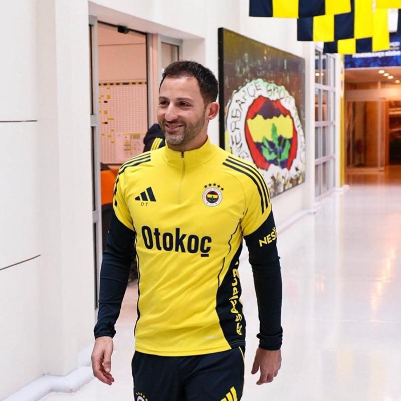 Fenerbah�e, Tedesco y�netiminde Samsunspor ma�� haz�rl�klar�na ba�lad�
