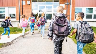 T�rk ��rencilere Alman �rk��l���! Ayr�mc�l�k kariyer bitiriyor