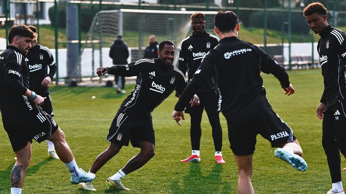 galatasaray be�ikta� s�per lig foto�raflar� resimleri