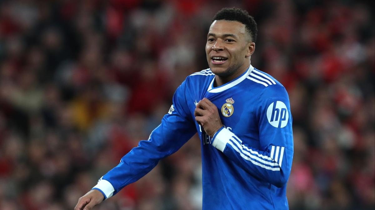 Real Madrid Kylian Mbappe G�ven krizi foto�raflar� resimleri