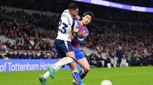K�me d��me korkusu s�r�yor! Tottenham, Palace kar��s�nda da kay�p