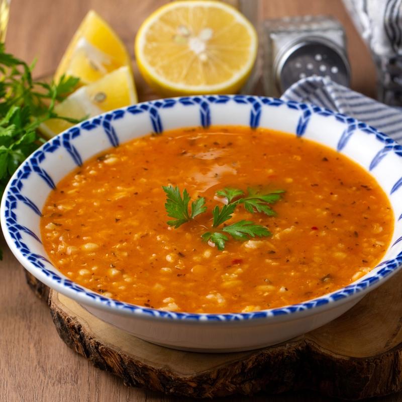 Tarhana �orbas� tarifi! Hasta yata��ndan kald�r�yor