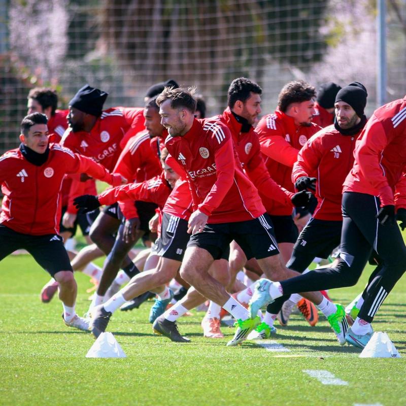Antalyaspor'da �aykur Rizespor haz�rl�klar� tamamland�