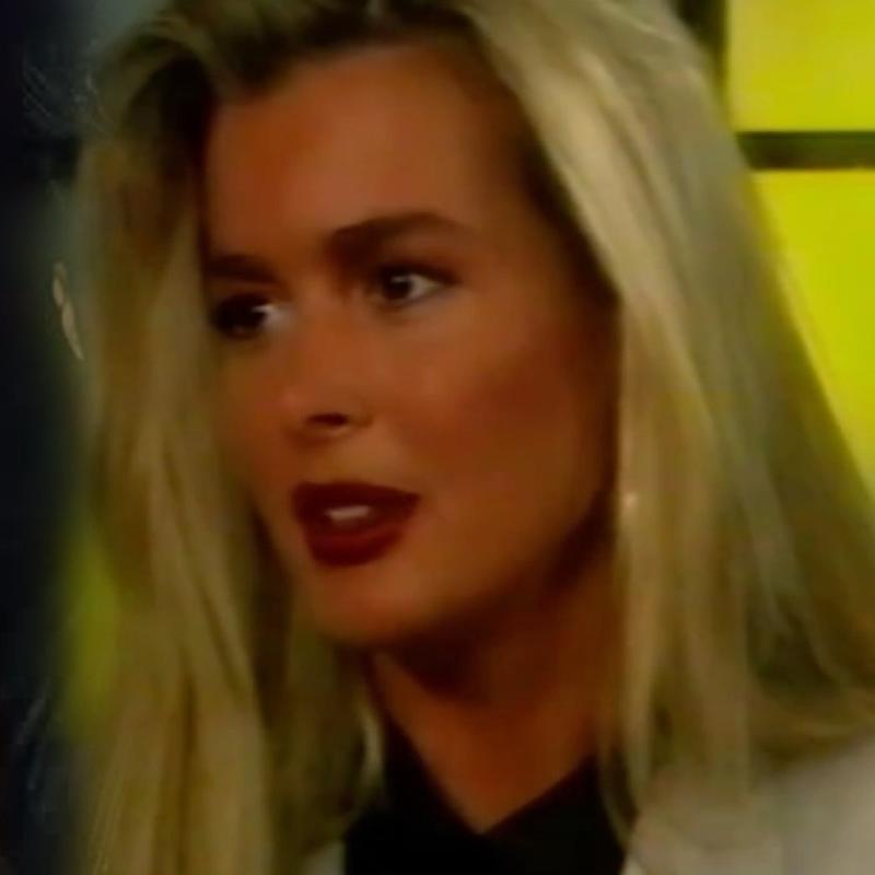 Sessizli�ini bozdu! Pozlar� sosyal medyay� sallad�