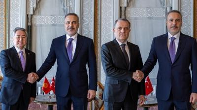 Bakan Fidan'dan diplomasi trafi�i