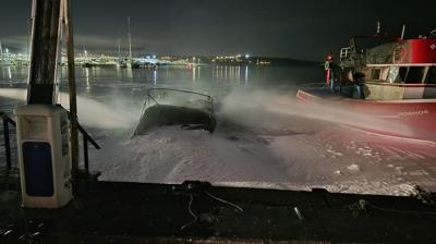 �ile Liman�'nda korkutan patlama: L�ks yat alevlere teslim oldu