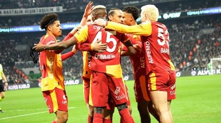 Galatasaray bu sezon ilk kez derbi kazand�