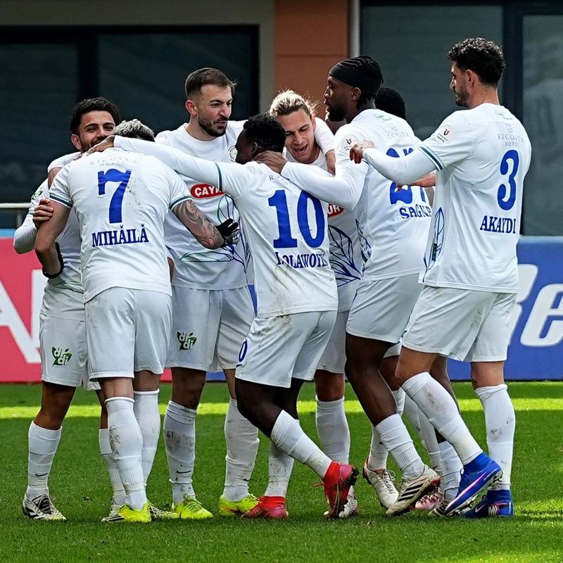 �aykur Rizespor evinde Antalyaspor ile kar��la�acak