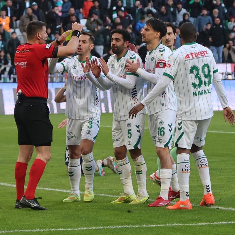 Konyaspor'dan Kas�mpa�a ma�� sonras� tepki! 'Skandald�r'