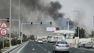 Katar'da hayat normale d�n�yor: K�sm� mesai i�in tarih verildi