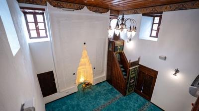 Ramazan'�n manevi atmosferi Ankara Hac� Do�an Camii'nde ya�at�l�yor!