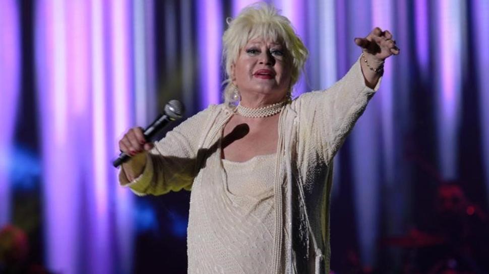 �stanbul Devlet Modern Folk M�zik Toplulu�u  Muazzez Abac�'y� anacak!