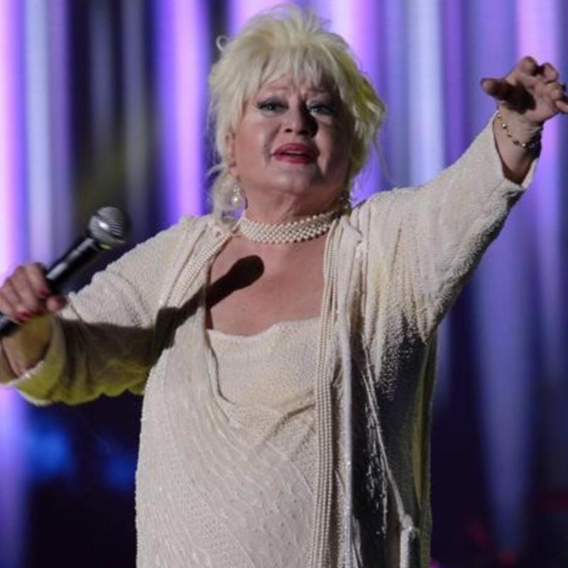 �stanbul Devlet Modern Folk M�zik Toplulu�u  Muazzez Abac�'y� anacak!