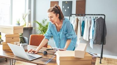 �hracat�n �eyre�ine kad�n eli dokundu