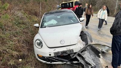 Sar�yer'de zincirleme kaza! 1'i a��r 5 yaral�