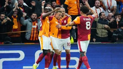 Galatasaray'�n rakibi Liverpool! 7 isim s�n�rda