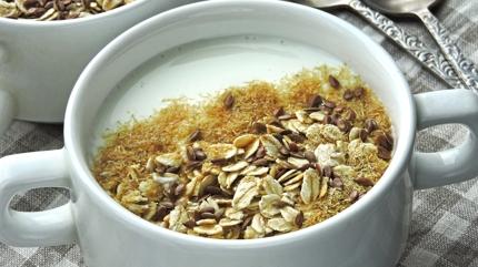 Oru�lular�n favori sahurlu�u: T�ka basa doyuruyor