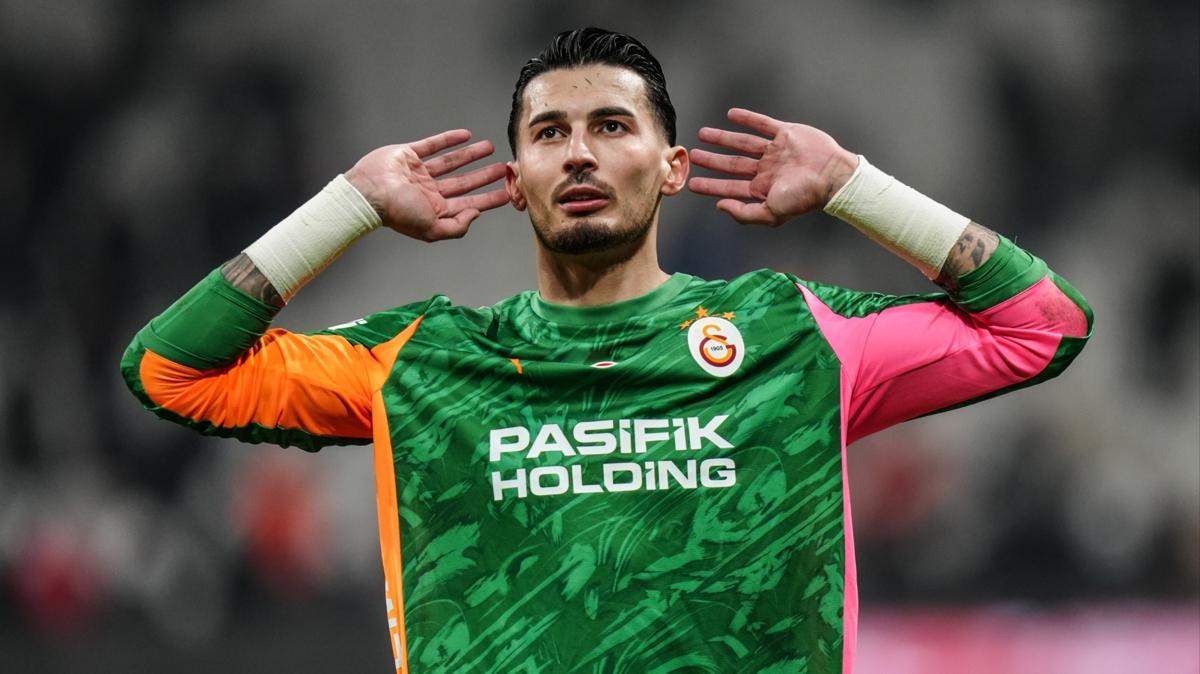 galatasaray u�urcan �ak�r futbol foto�raflar� resimleri