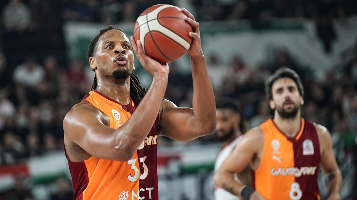 Galatasaray MCT Technic �ampiyonlar ligi basketbol foto�raflar� resimleri