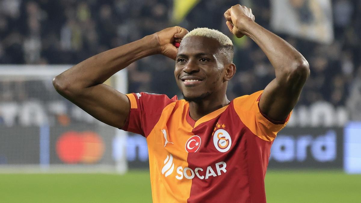Victor Osimhen galatasaray rekor foto�raflar� resimleri