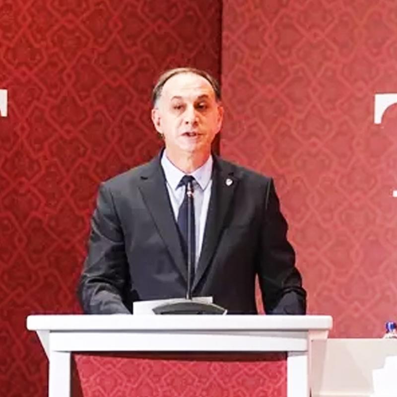 Hakemlere ola�an�st� seminer