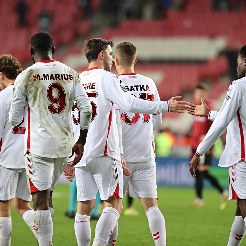 Samsunspor'dan Rayo Vallecano ma�� �ncesi taraftara �a�r�