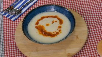 4 ki�ilik tavuklu tel �ehriye �orbas� tarifi: 35 dakikada haz�r