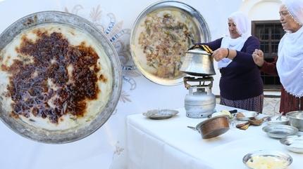 Bug�n ne pi�irsem diyenlere padi�ah yeme�i: Kiraz yapra�� sarmas� tarifi! Malatya'n�n tescilli lezzeti