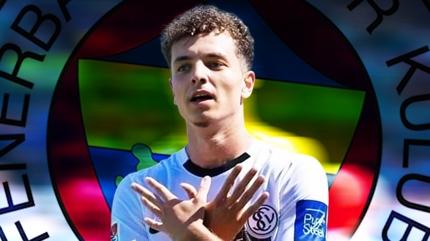 Fenerbah�e d��meye bast�! Yeni hedef Fisnik Asllani