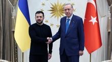 ''T�rkiye, g�r��me turuna ev sahipli�i yapmaya haz�r''... Ba�kan Erdo�an, Zelenski ile g�r��t�
