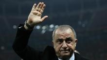 Fatih Terim, Galatasaray'� yaln�z b�rakmad�