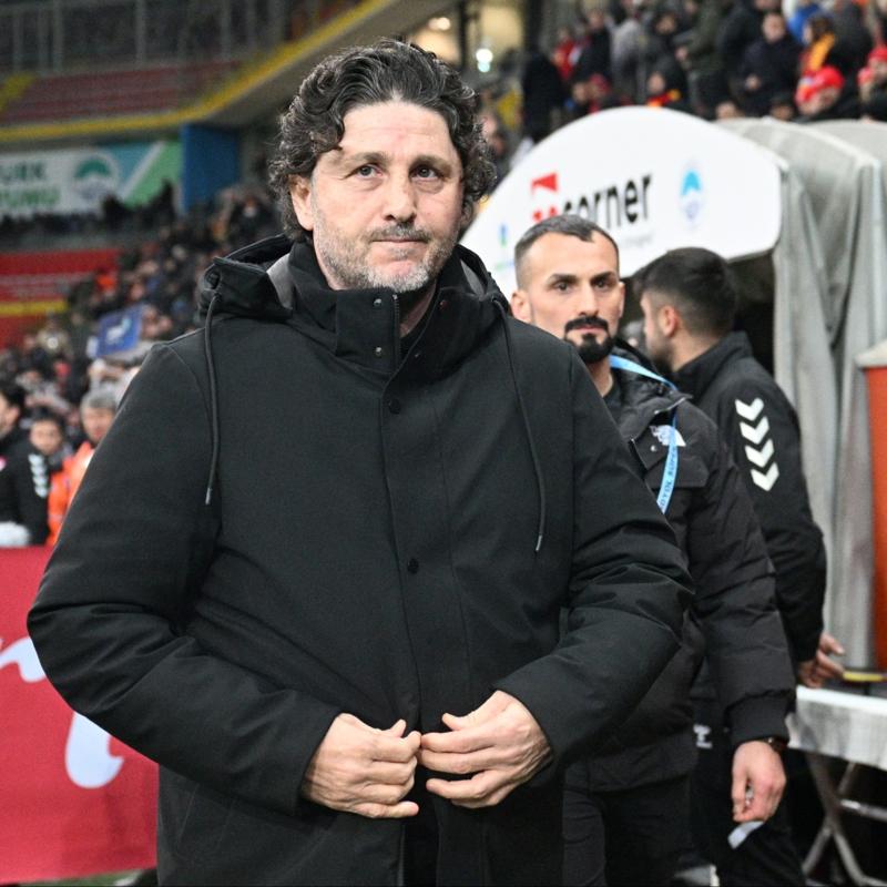 Fatih Tekke'nin Trabzonspor karnesi: 21 galibiyet, 54 puan ve zirve yar���