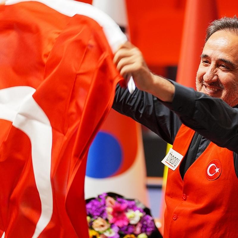 Milli sporcumuzdan Avrupa �ampiyonlu�u