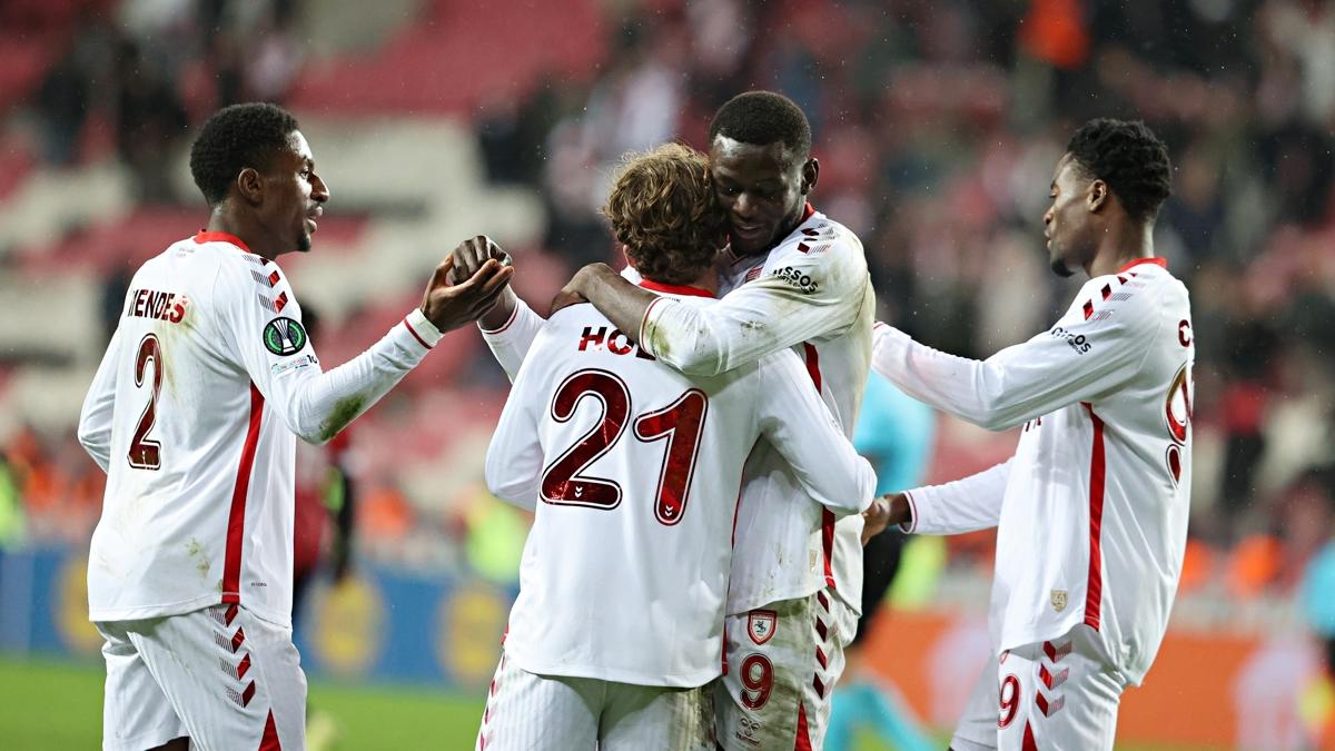 Samsunspor UEFA Konferans Rayo Vallecano foto�raflar� resimleri