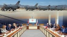 F-16'lar b�lgeye konu�land�! ''T�rkiye'ye g�veniyoruz'' mesaj�