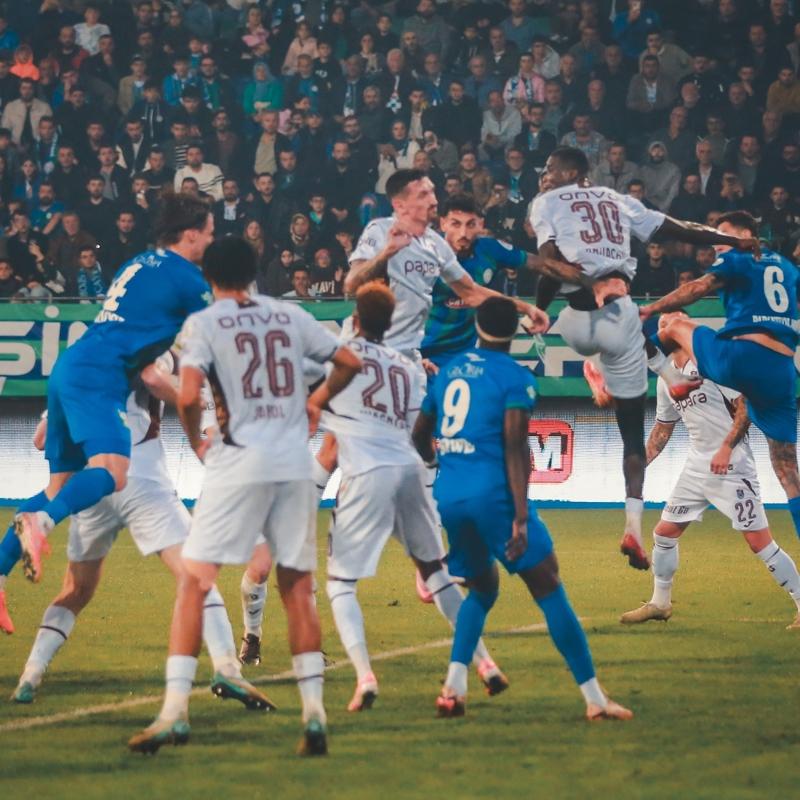 Trabzonspor - �aykur Rizespor ma��n�n saati de�i�ti!