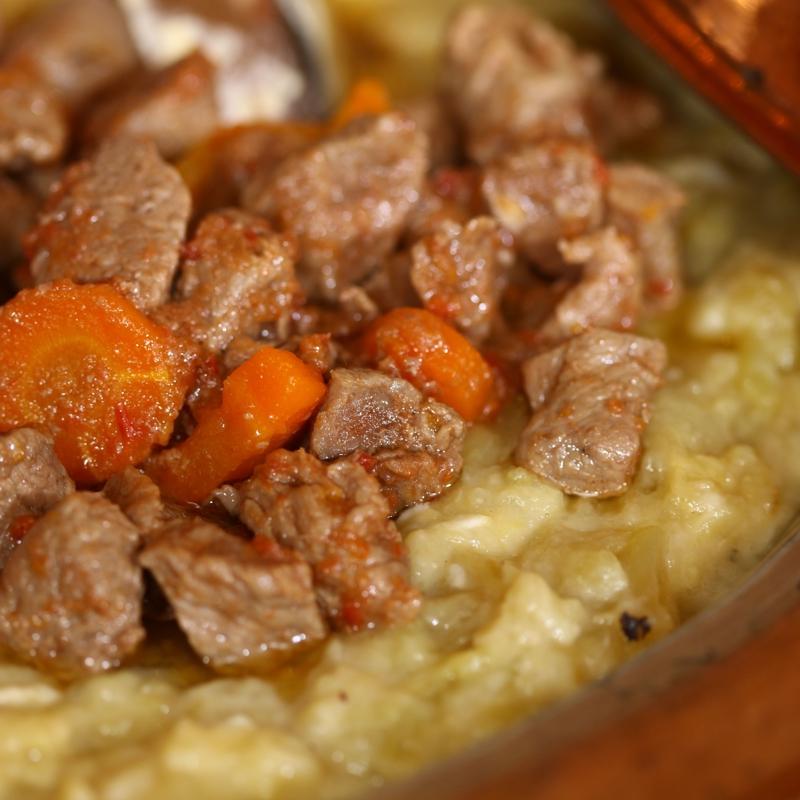 Dana tas kebab� tarifi! G�n�n yeme�i