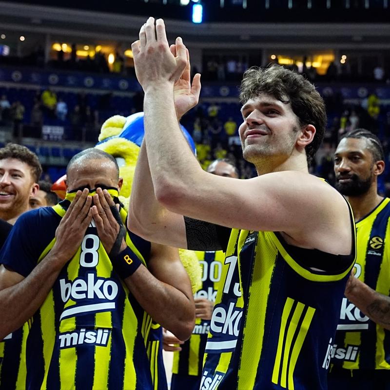 Fenerbah�e Beko deplasmanda K�z�ly�ld�z ile kar��la�acak