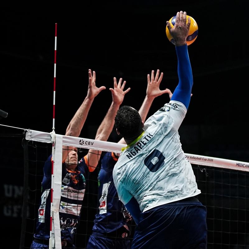 Fenerbah�e Medicana, CEV Kupas�'na veda etti