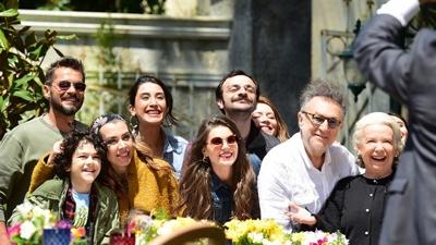 �stanbullu Gelin'in y�ld�zlar� seneler sonra bir arada!