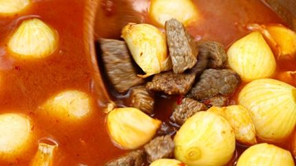 Farkl� yemek arayanlara �ank�r�'n�n tescilli lezzeti sar�msakl� et tarifi