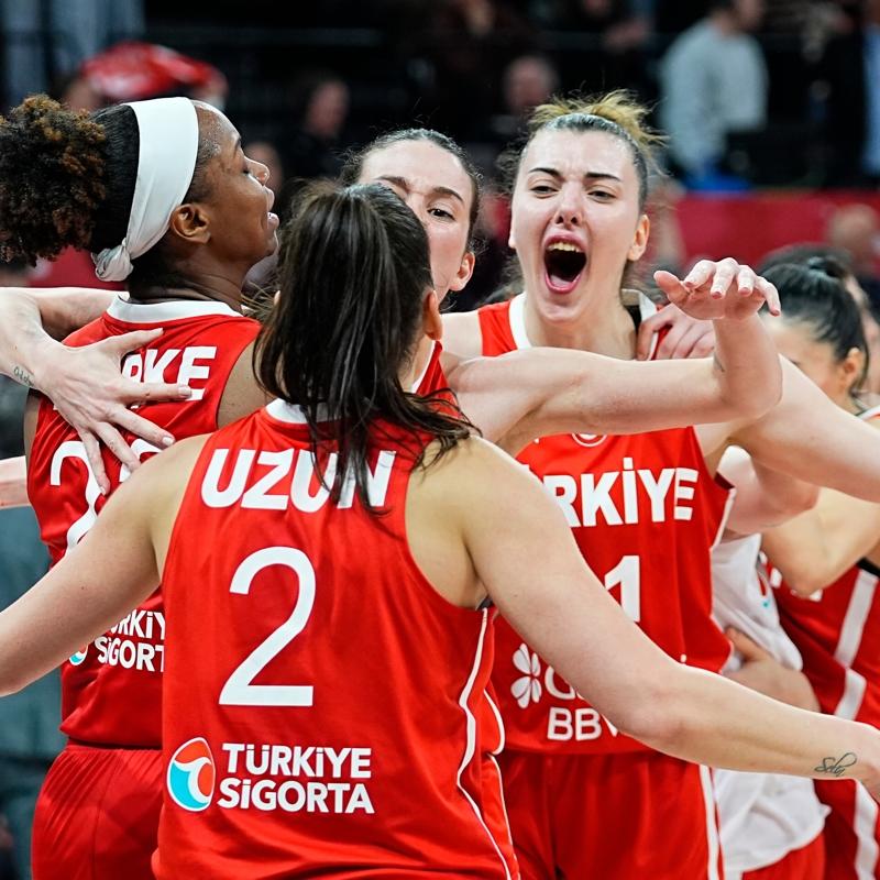 Potan�n Perileri, Japonya kar��s�nda