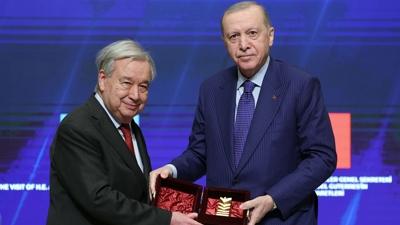 ‘Acıları dindirmeye çalışıyoruz' Atatürk barış ödülü BM'ye