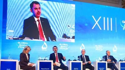 Bakan Kurum mesaj� karde� �lkede verdi: Bu gidi�ata 