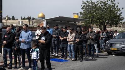 ��galci �srail'den Mescid-i Aksa'da cuma namaz�na engel