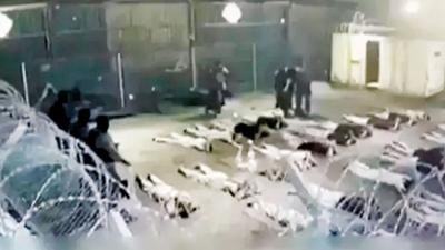 Tecav�zc� askerlerin dosyas�n� kapatt�lar