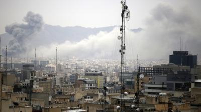 Zehir sa�an sald�r�! Tahran'daki petrol yang�nlar� hava kalitesini tehdit ediyor