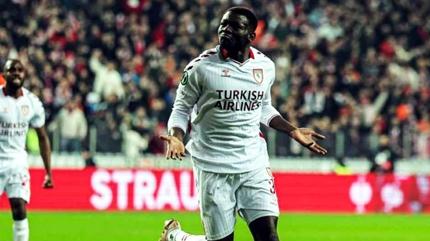 Mouandilmadji, Avrupa'da gol krall���na ko�uyor