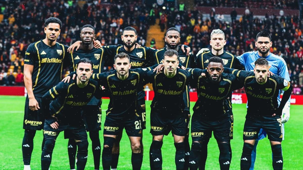 PFDK Cezas� Dorukhan Tok�z Kayserispor foto�raflar� resimleri